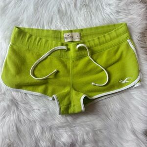 Hollister Size L Women's Mini Sweat Shorts in Lime Green